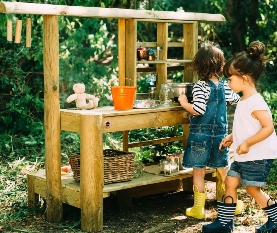Plum Discovery Mud Pie Wooden Kitchen